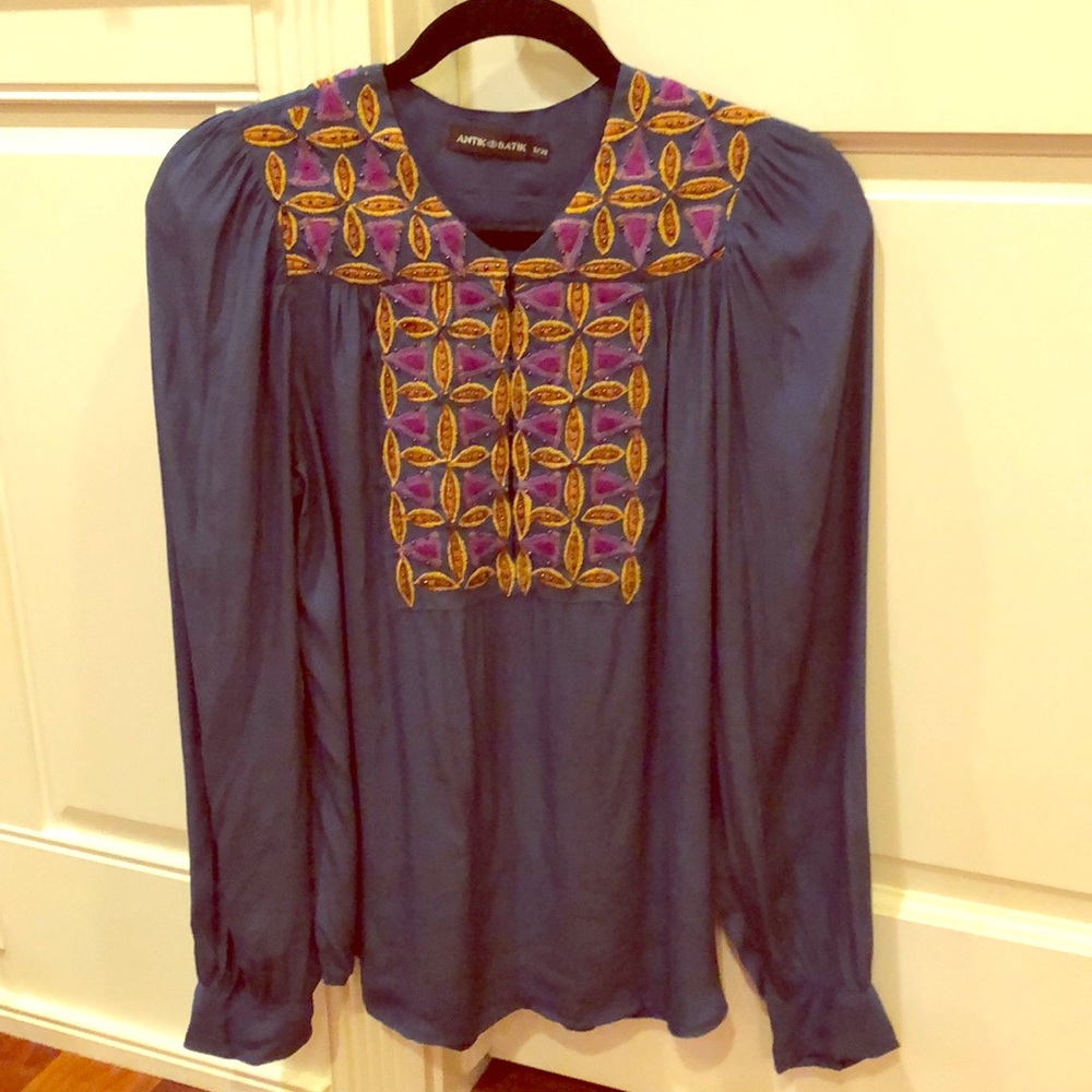 Antic Batik embroidered blouse. Size S nwot